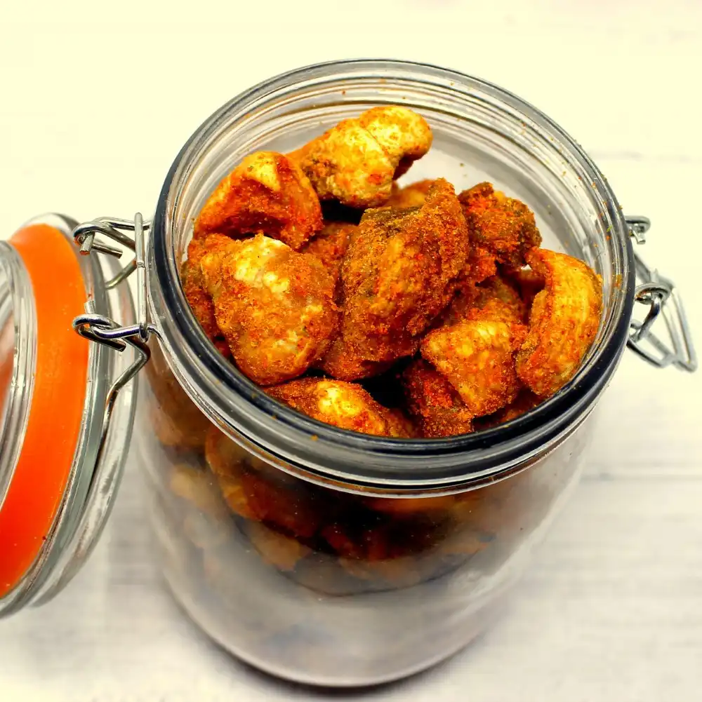 Squealers Pork Scratchings Jar - Image 3